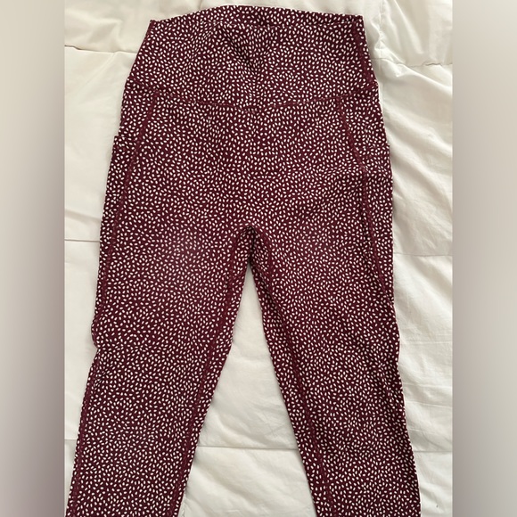 BuffBunny Burgundy and White Leggings Size Medium - Picture 3 of 6